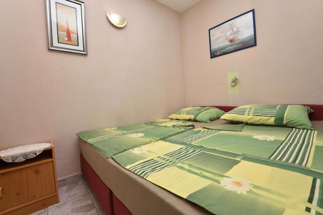 Apartments Jurkic Dolac Екстер'єр фото