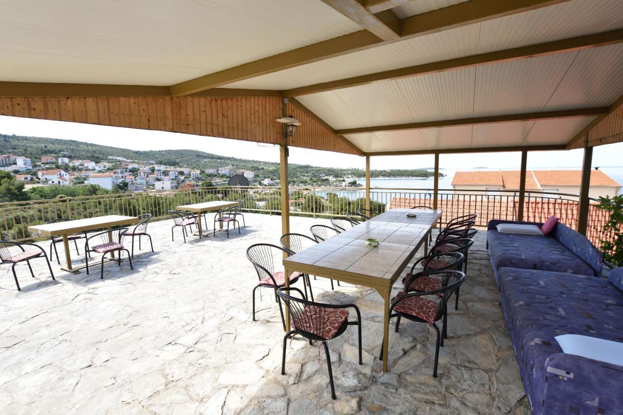 Apartments Jurkic Dolac Екстер'єр фото