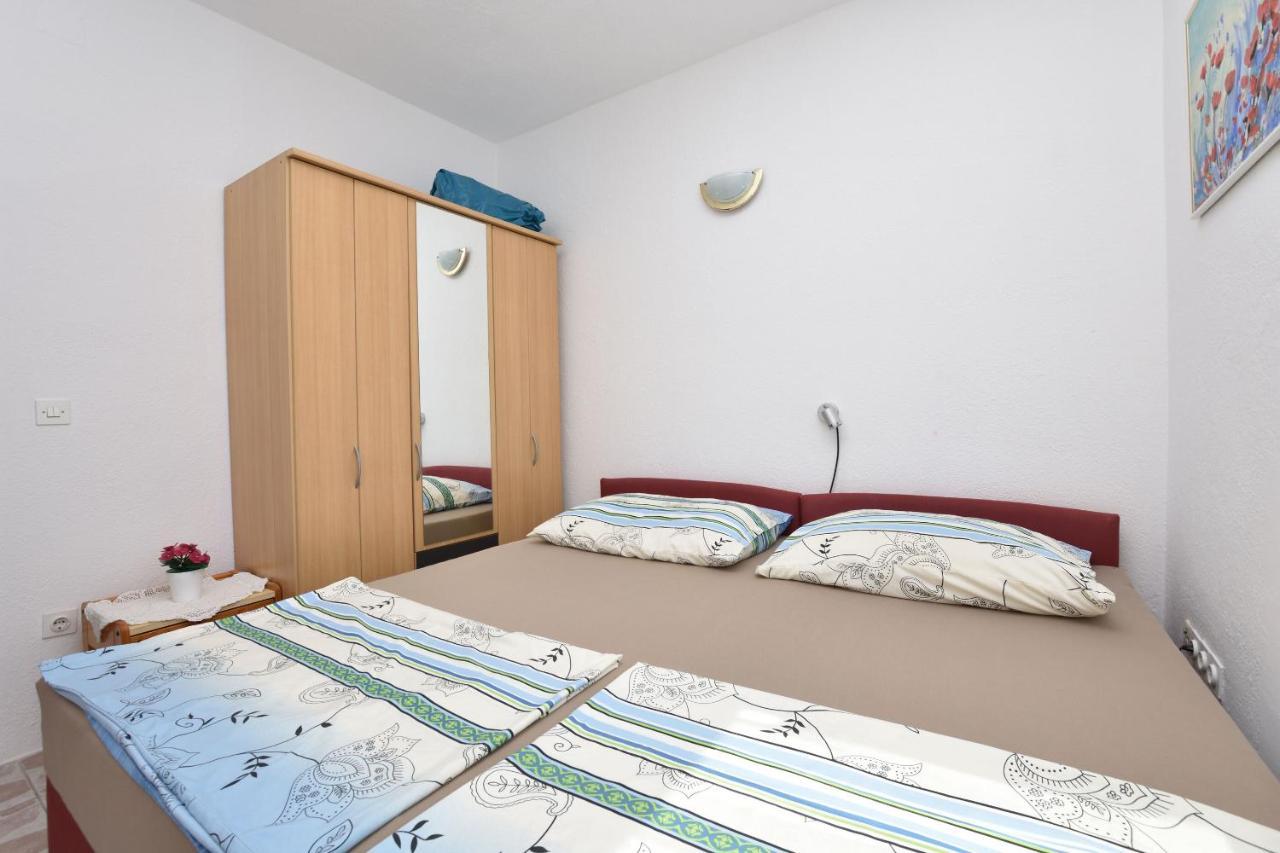 Apartments Jurkic Dolac Екстер'єр фото